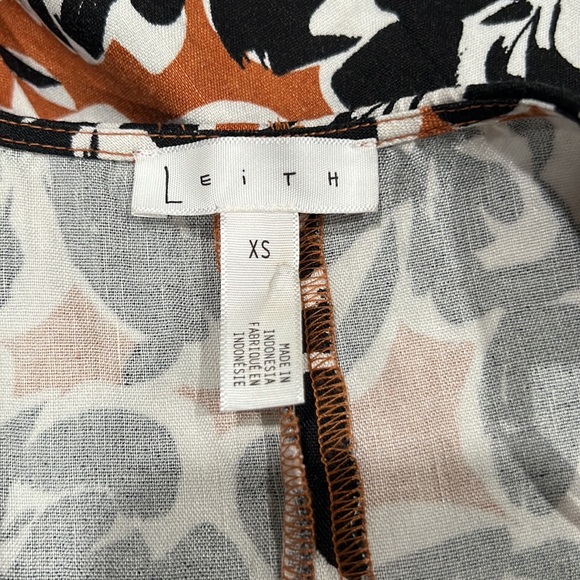 Women’s floral Jumpsuit - Picture 6 of 7